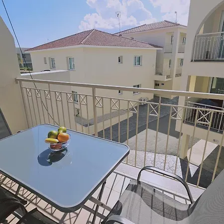 Dafni Apartamento Protaras